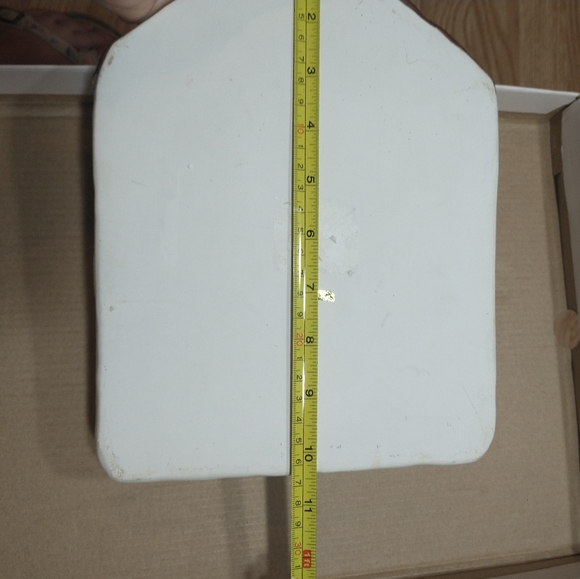 Wall Pocket Planter w/ Colorful Floral Design,  7 .75 "by 10.5 "and a 1/2" - Picture 14 of 14